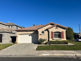 43198 Primavera Dr