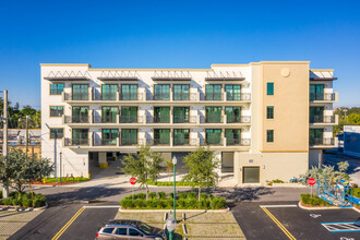 Main Street Lofts in Davie, FL - Building Photo - Building Photo