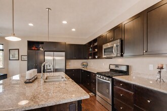 14018 Pastel Ln in Parker, CO - Foto de edificio - Building Photo