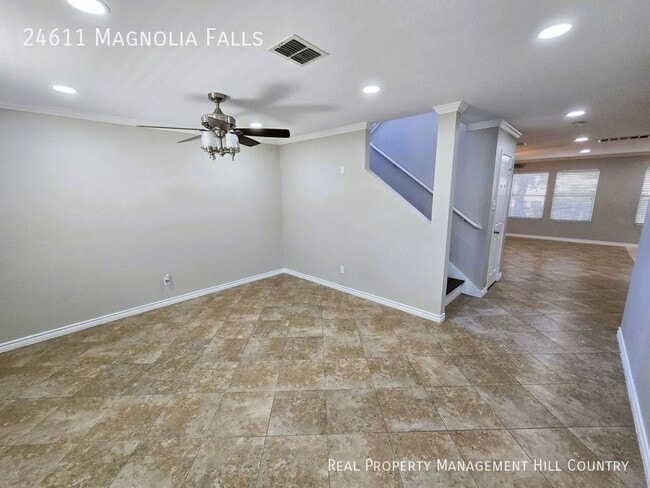 24611 Magnolia Falls in San Antonio, TX - Building Photo - Building Photo