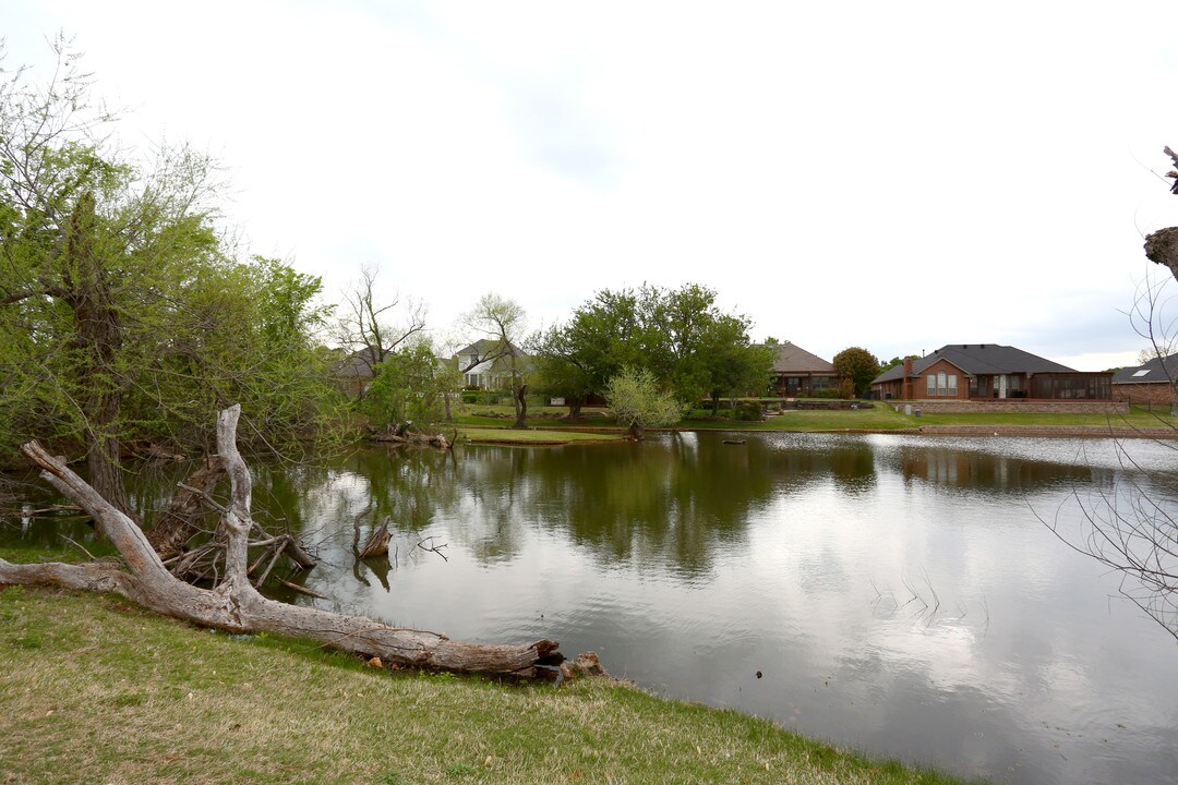 Mason Landing in Oklahoma City, OK - Building Photo