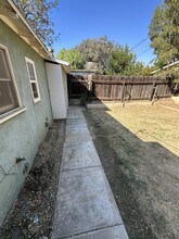 3340 Riverview Dr in Riverside, CA - Building Photo - Building Photo