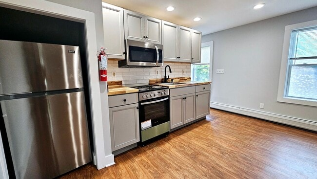 51-53-53 Barrett St in Burlington, VT - Building Photo - Building Photo