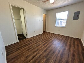 4606 Erskine St in Lubbock, TX - Building Photo - Building Photo