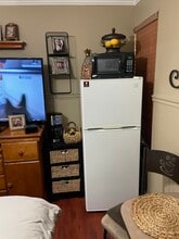 6570 W 2nd Ct, Unit 01 in Hialeah, FL - Foto de edificio - Building Photo