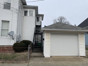 1800 Spring St, Unit Up in Parkersburg, WV - Foto de edificio - Building Photo