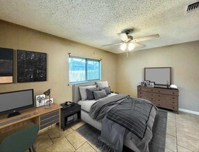 15431 Cross Vine in San Antonio, TX - Building Photo - Building Photo