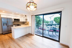 2201 Via Carrillo, Unit 2201 Via Carillo Palos Ve in Palos Verdes Estates, CA - Building Photo