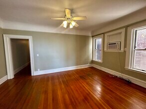 258 Beacon St, Unit 6 in Boston, MA - Building Photo - Building Photo