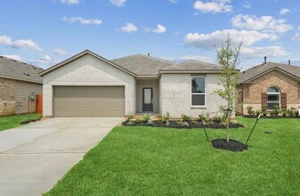 10351 Woodhill Spa Ln in Cleveland, TX - Building Photo - Building Photo