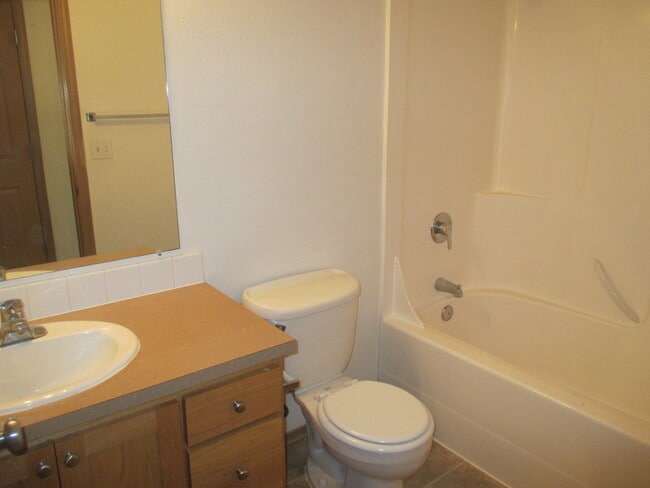 1759 Wendy St NE in Salem, OR - Building Photo - Building Photo