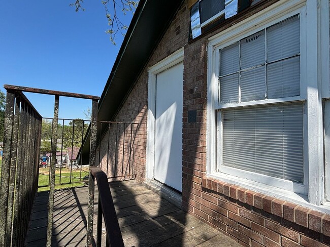 428 W Main St in Troy, NC - Foto de edificio - Building Photo