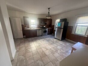 58 Winship St, Unit NA in Boston, MA - Foto de edificio - Building Photo