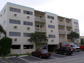 Ambassador Place Condominiums in Bay Harbor Islands, FL - Building Photo - Building Photo