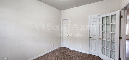 288 Brookview Dr in Riverdale, GA - Building Photo - Building Photo