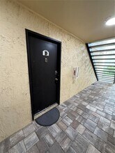 944 N Lake Destiny Rd in Altamonte Springs, FL - Building Photo - Building Photo