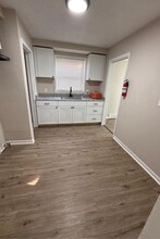 8574 Kentucky St in Detroit, MI - Building Photo - Building Photo