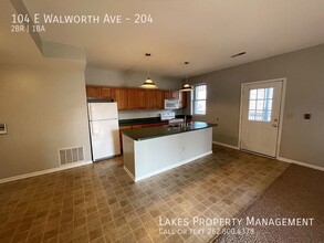 104 E Walworth Ave in Delavan, WI - Building Photo - Building Photo