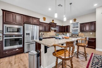 33 Irby Ranch Dr in Pleasanton, CA - Building Photo - Building Photo