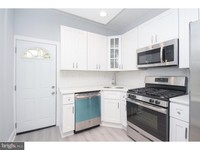 2716 Wharton St, Unit 32 in Philadelphia, PA - Building Photo - Building Photo