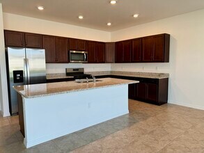 5670 SW 77th Ave in Ocala, FL - Building Photo - Building Photo
