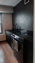 3600 N Lake Shore Dr, Unit 2725 in Chicago, IL - Building Photo