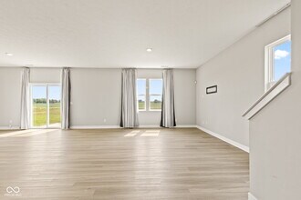 269 Switchgrass Ln in New Whiteland, IN - Building Photo - Building Photo