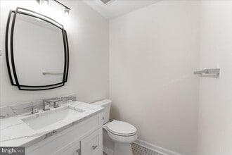 317 N Olive St in Media, PA - Building Photo - Building Photo