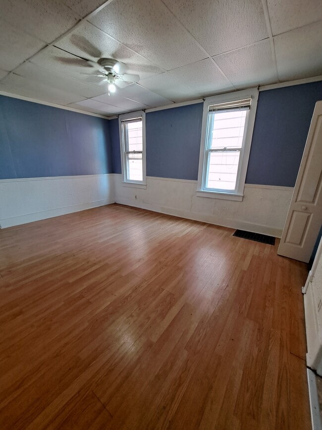 852 8th Ave in Brackenridge, PA - Building Photo - Building Photo