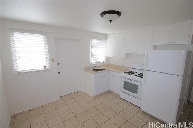 701 Pensacola St in Honolulu, HI - Building Photo - Building Photo