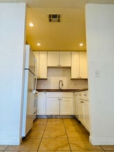 32655 Aurora Vista Rd in Cathedral City, CA - Building Photo - Building Photo