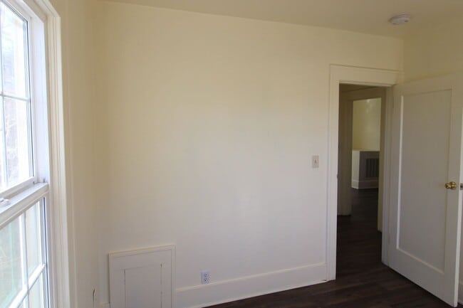 1540 Crescent Ave in Klamath Falls, OR - Building Photo - Building Photo