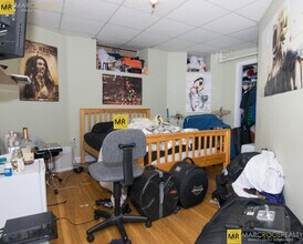 14 Quint Ave in Boston, MA - Building Photo - Building Photo