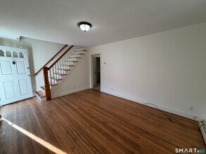 535 Chase Ave in Waterbury, CT - Building Photo - Building Photo