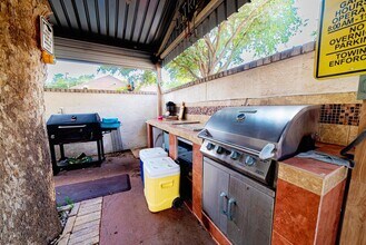 8707 Puerto Vallarta in Laredo, TX - Building Photo - Building Photo