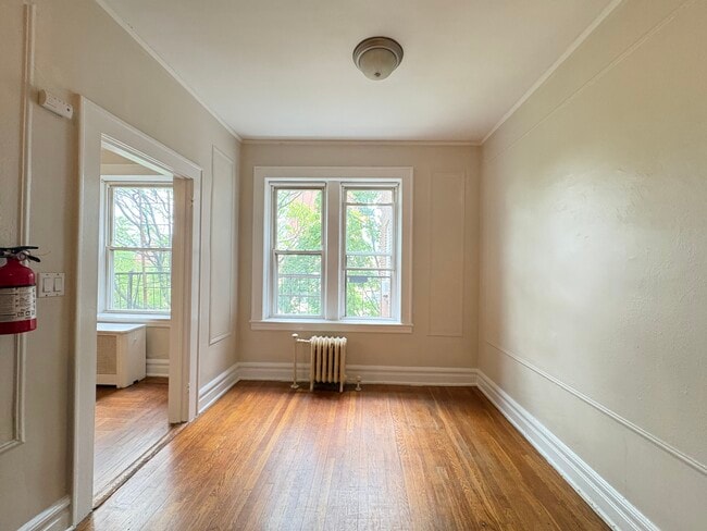 570 Mount Prospect Ave, Unit 402 in Newark, NJ - Building Photo - Building Photo