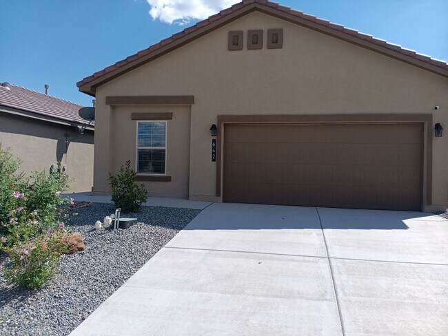 property at 642 Turmalina Dr SE