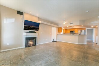 3600 Pierida St in Las Vegas, NV - Foto de edificio - Building Photo