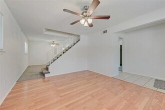 333 Lena Ln in Burleson, TX - Building Photo - Building Photo