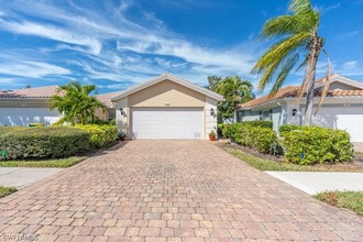 7159 Marconi Ct in Naples, FL - Foto de edificio - Building Photo