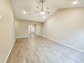 6807 MARIBETTE RD in Fort Smith, AR - Foto de edificio - Building Photo