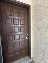 2205 Belleair Rd in Clearwater, FL - Building Photo
