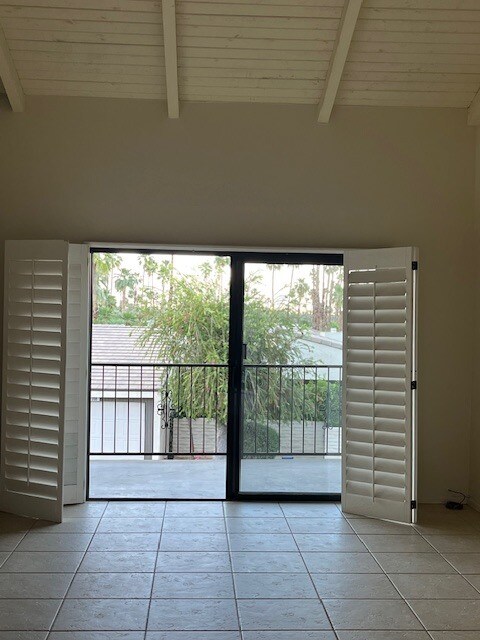 451 E Via Carisma, Unit 72 in Palm Springs, CA - Foto de edificio