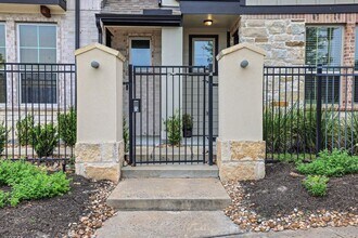 9455 Towne Lake Pkwy in Houston, TX - Building Photo - Building Photo
