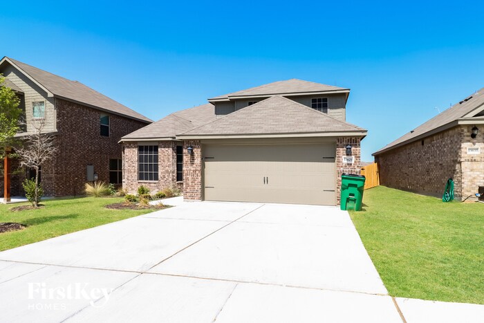 13629 Lansman Dr in Crowley, TX - Building Photo