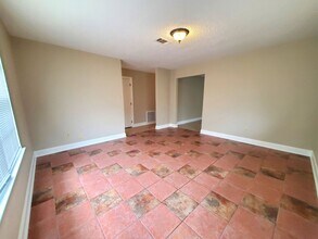 9640 Gross St in Beaumont, TX - Building Photo - Building Photo