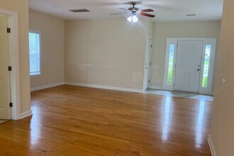 1032 Lake Norman Ln in Leland, NC - Building Photo - Building Photo