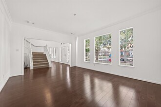 2627 Double Lake Dr in Missouri City, TX - Building Photo - Building Photo