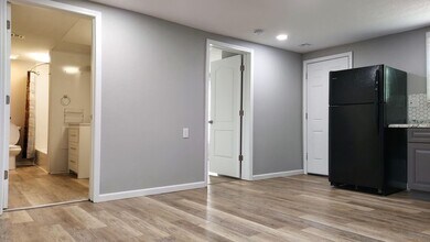 510 E Washington St in Pittsburg, KS - Building Photo - Building Photo