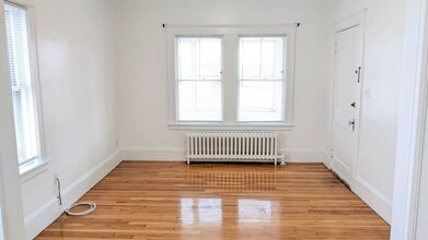 45 Wolcott St-Unit -2 in Everett, MA - Building Photo - Building Photo